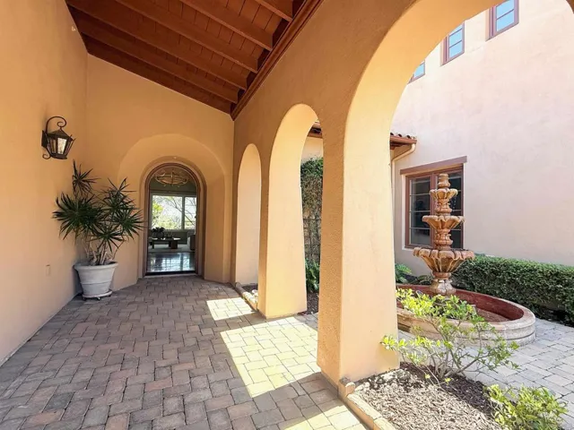 17813 La Amapola, Rancho Santa Fe, California 92067