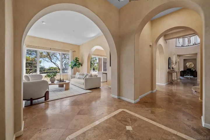 17813 La Amapola, Rancho Santa Fe, California 92067