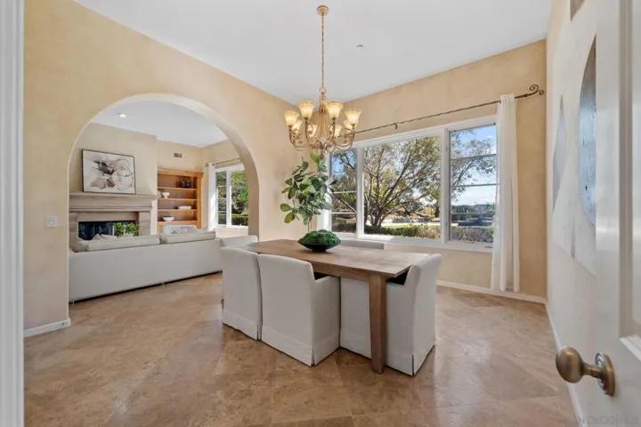 17813 La Amapola, Rancho Santa Fe, California 92067