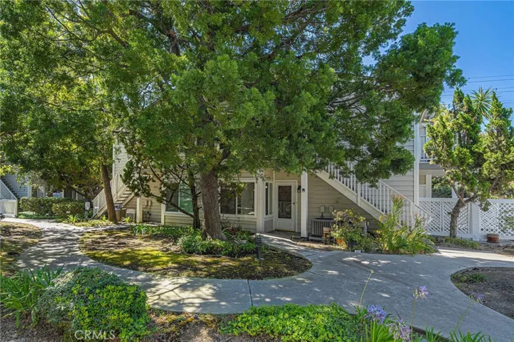22232 S Vermont, Torrance, California 90502