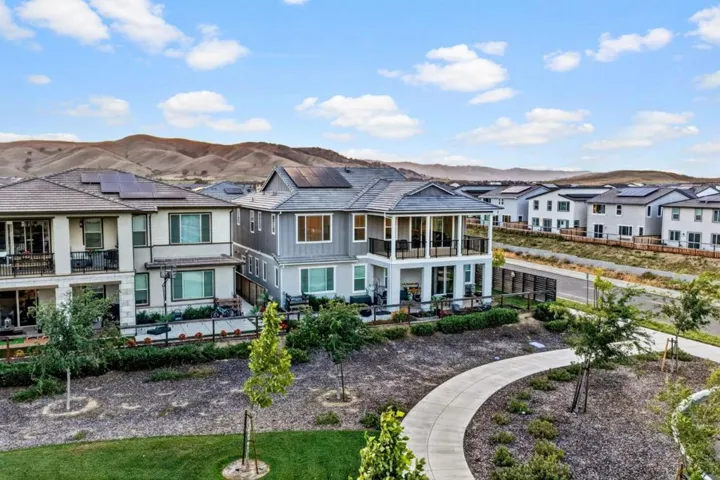 2466 Shore Vista, Fairfield, California 94533