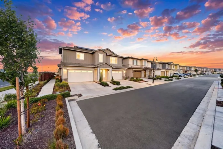 2466 Shore Vista, Fairfield, California 94533