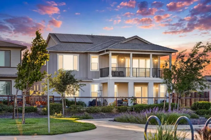 2466 Shore Vista, Fairfield, California 94533