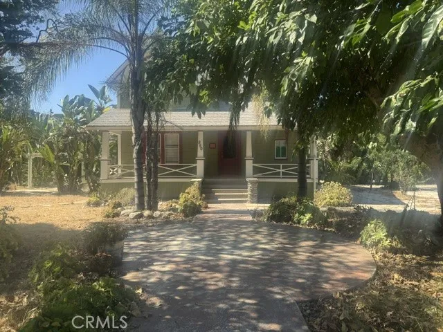 850 E Columbia, Pomona, California 91767