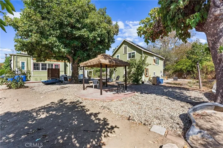 850 E Columbia, Pomona, California 91767