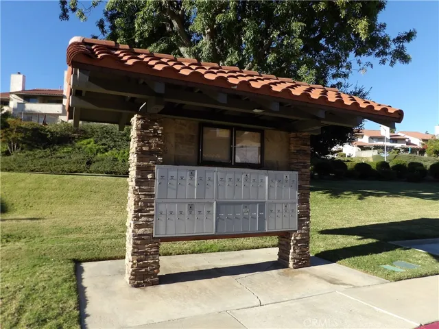 Unit is conviently close to mailboxes.