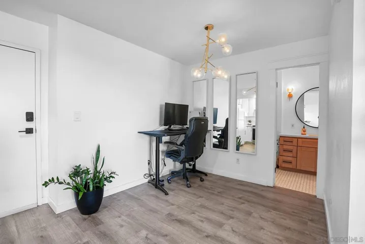 6930 Hyde Park Dr 218, San Diego, California 92119