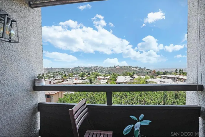 6930 Hyde Park Dr 218, San Diego, California 92119