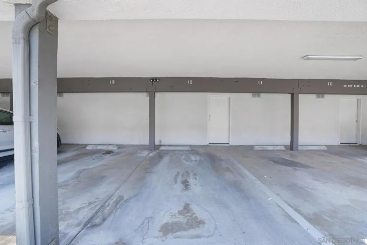 6930 Hyde Park Dr 218, San Diego, California 92119