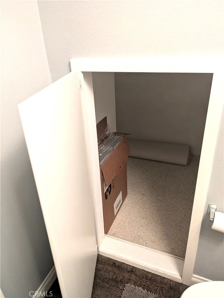 downstairs half bath storage