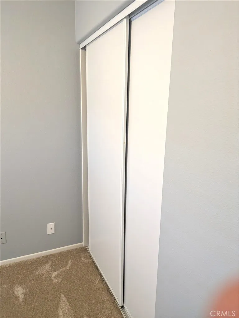 bedroom2 closet