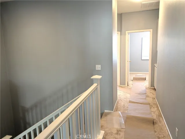 hallway to bedrooms1/2
