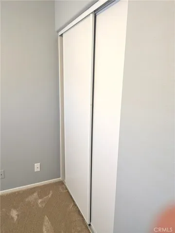 bedroom2 closet