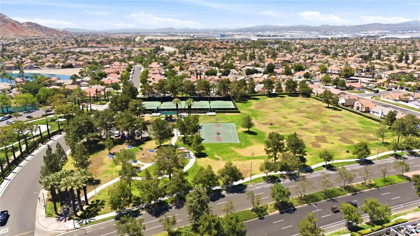  Community Amenities