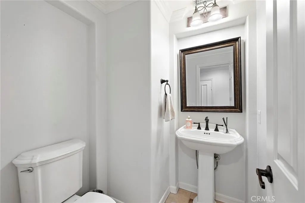 powder room - main