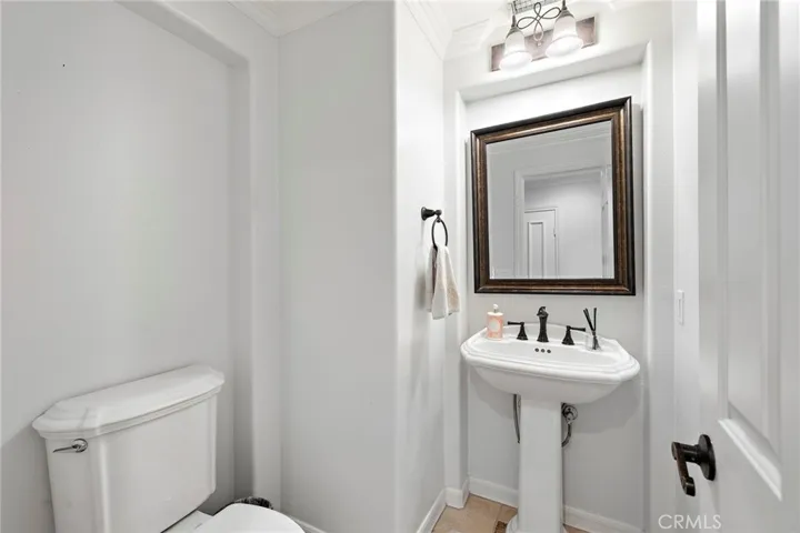 powder room - main
