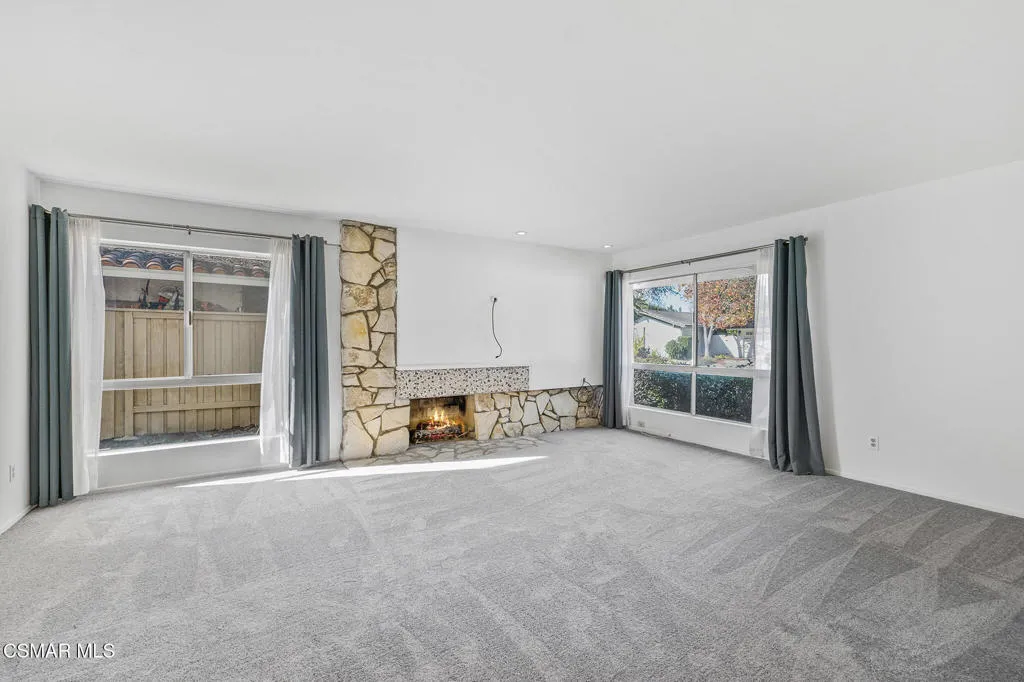 32022 Grenville Ct-HsHPro_03