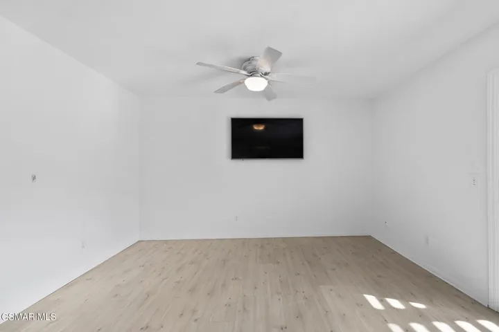 32022 Grenville Ct-HsHPro_09