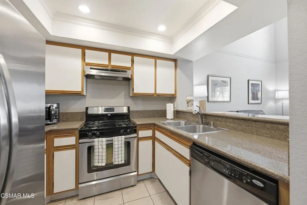 1245 Fitzgerald Rd Simi Valley-11