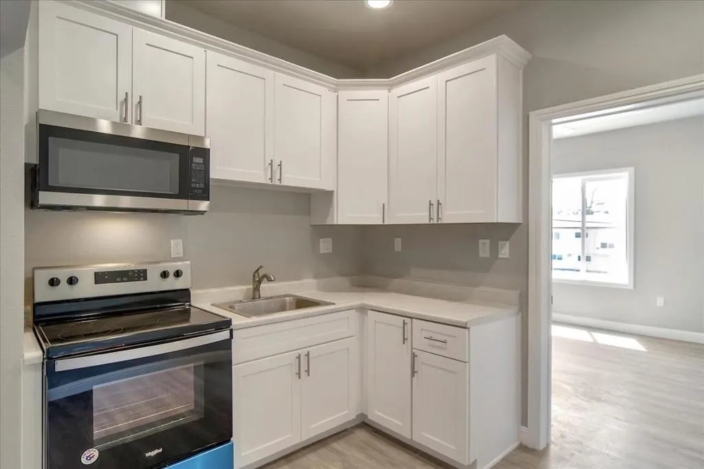 298 N 7th Street, San Jose, California 95112 — photo 5