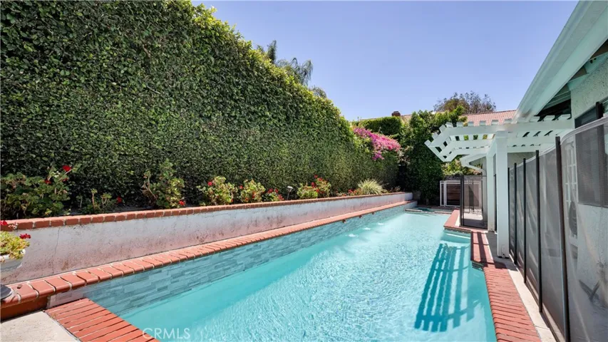 6 Morris, Irvine, California 92620