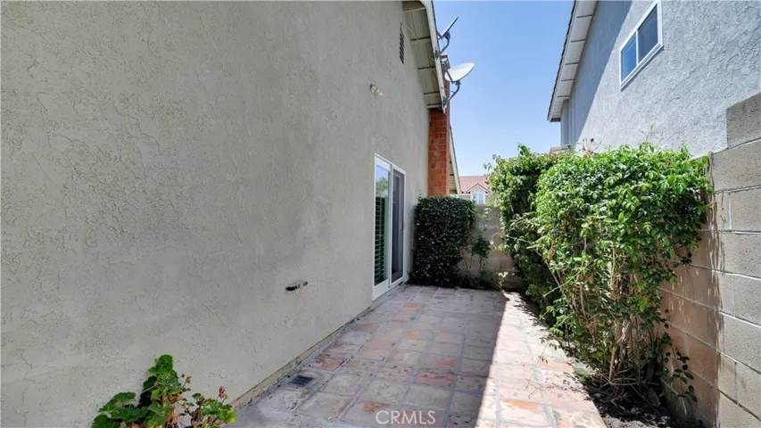 6 Morris, Irvine, California 92620
