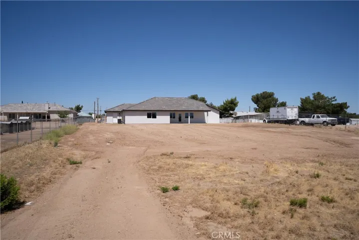 11441 5th Ave, Hesperia, California 92345
