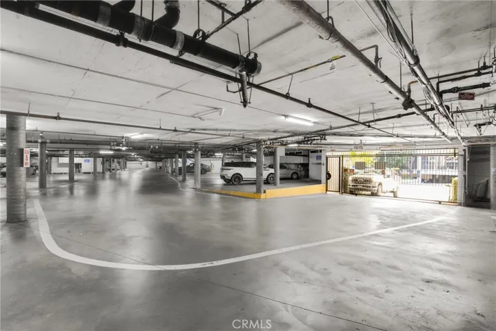 1340 S Beverly Glen 211, Los Angeles, California 90024