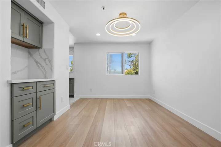 645 W Regent, Inglewood, California 90301