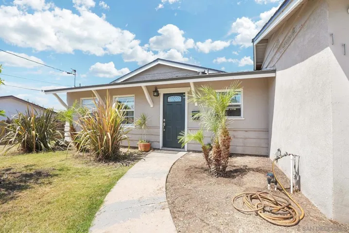 1138 Purdy Street, Spring Valley, California 91977