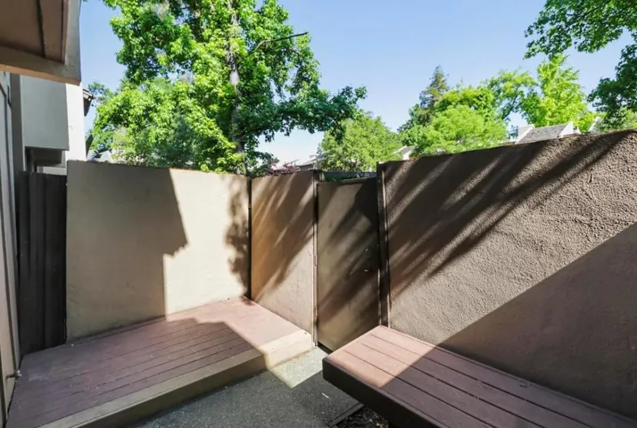 701 Woodside Lane 4, Sacramento, California 95825 — photo 5