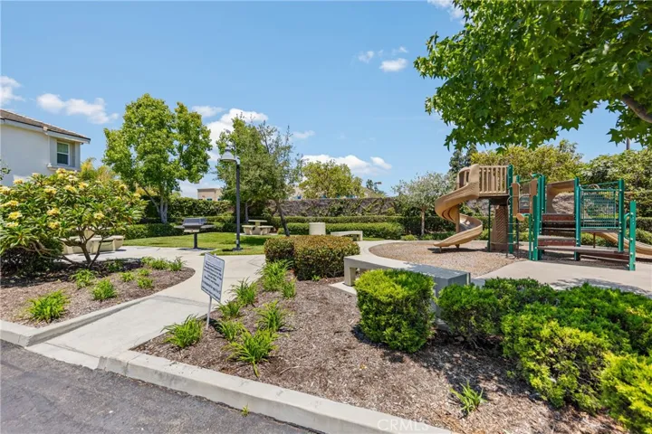 829 Lincoln Glen Drive, Buena Park, California 90620