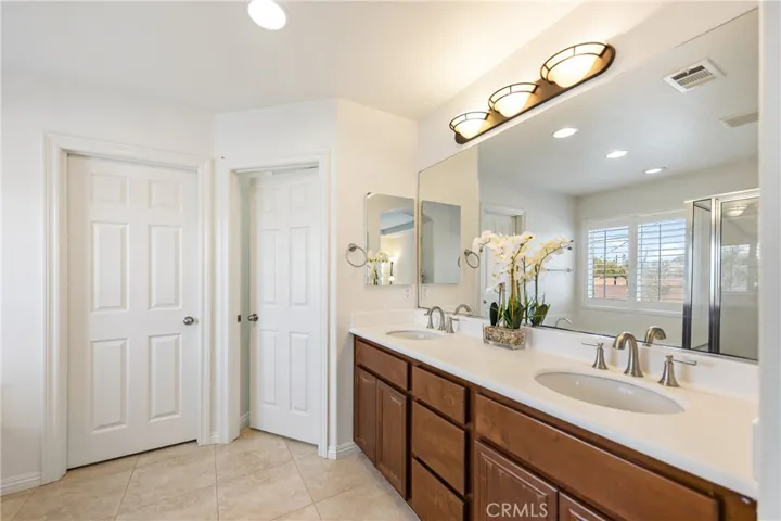 829 Lincoln Glen Drive, Buena Park, California 90620
