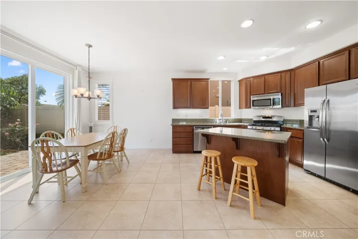 829 Lincoln Glen Drive, Buena Park, California 90620