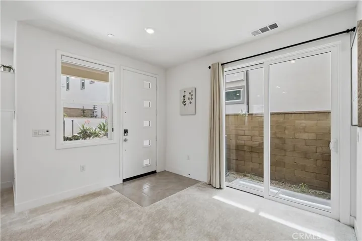 208 Yerba, Irvine, California 92618