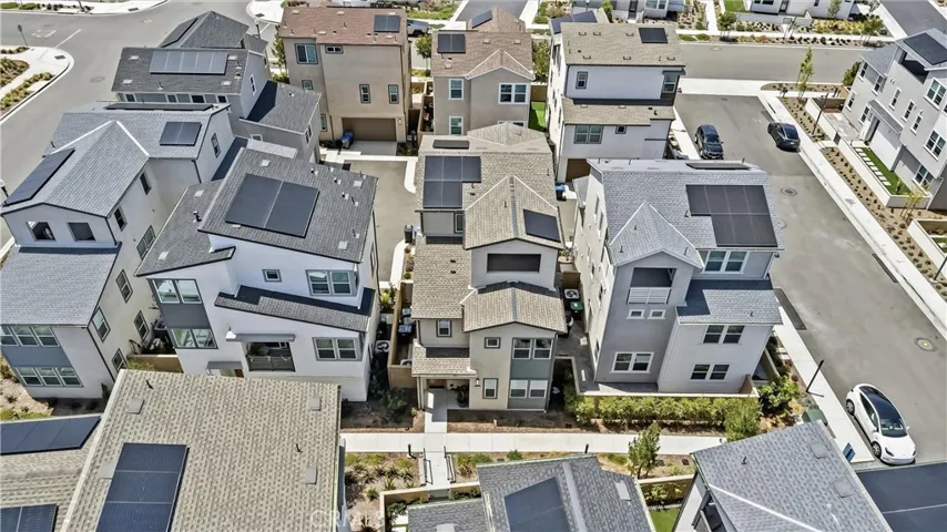 208 Yerba, Irvine, California 92618