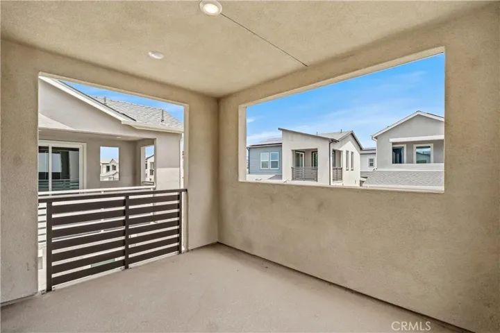 208 Yerba, Irvine, California 92618