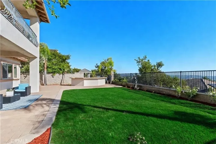 18745 Nw Turfway Park, Yorba Linda, California 92886