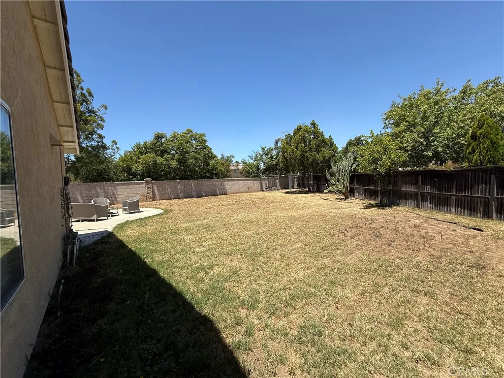 Side yard