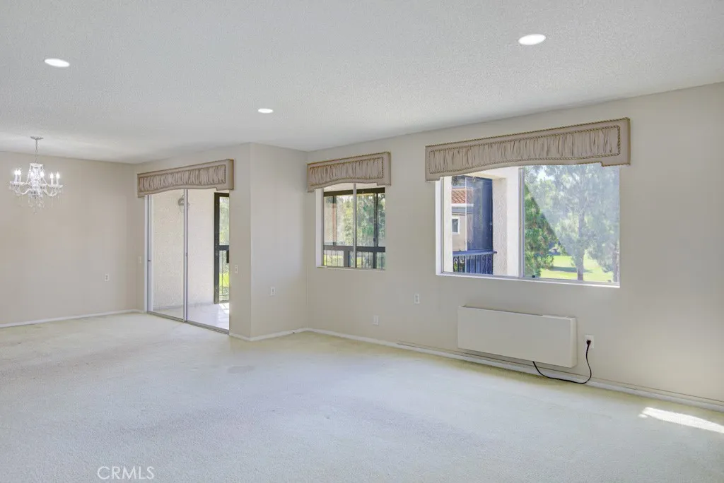 Living Room - golf course view