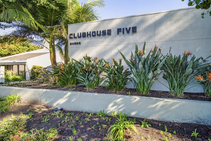 Clubhouse 5