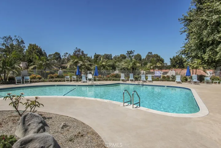 Clubhouse 6 pool