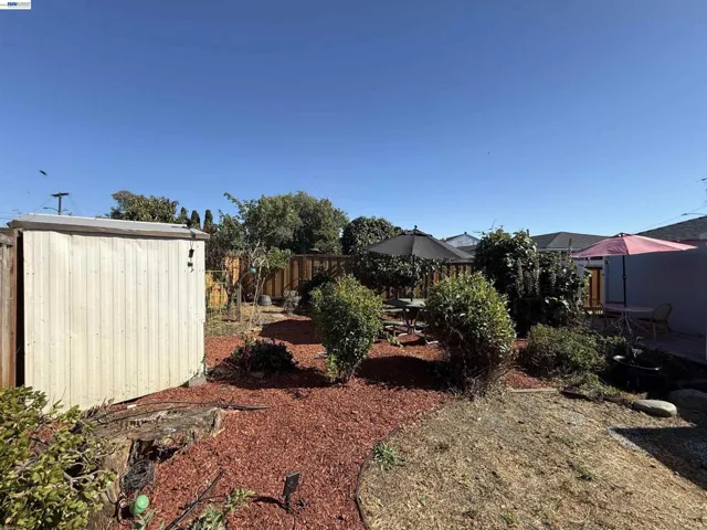 1362 Esser Ave, San Leandro, California 94579