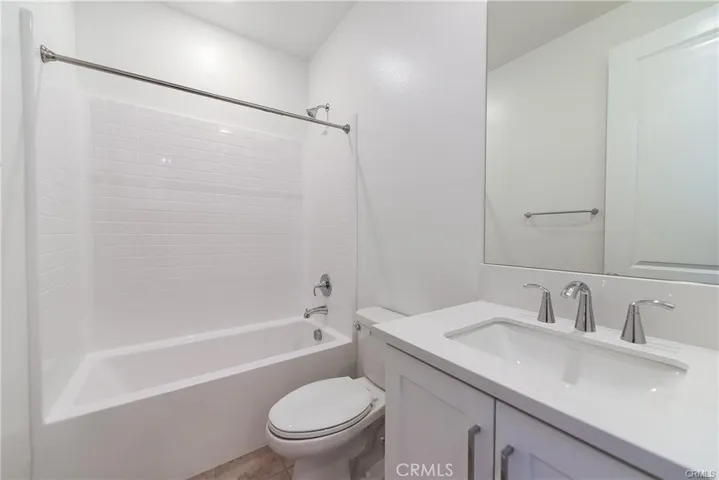 258 Sash, Irvine, California 92618