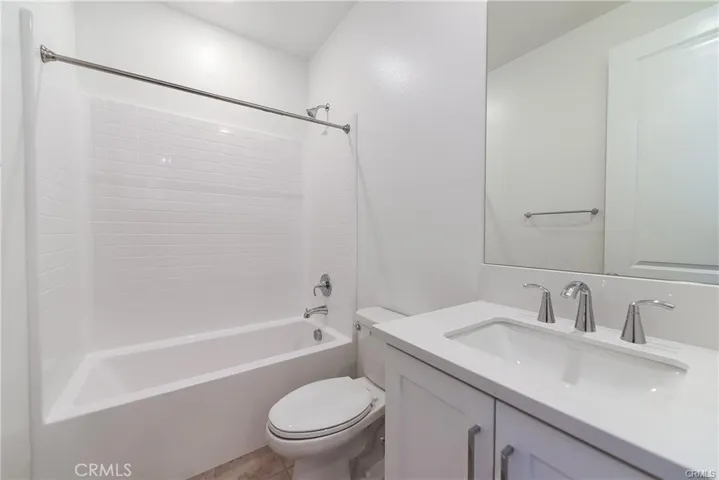 258 Sash, Irvine, California 92618
