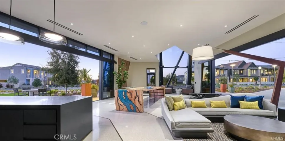 258 Sash, Irvine, California 92618