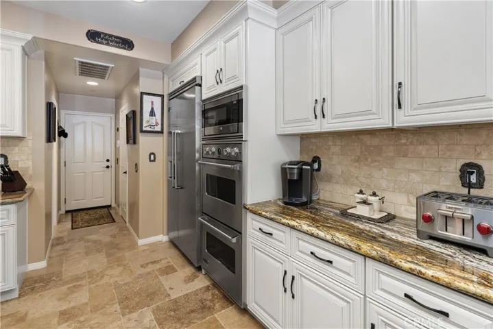 4025 Katsura Way, San Bernardino, California 92407