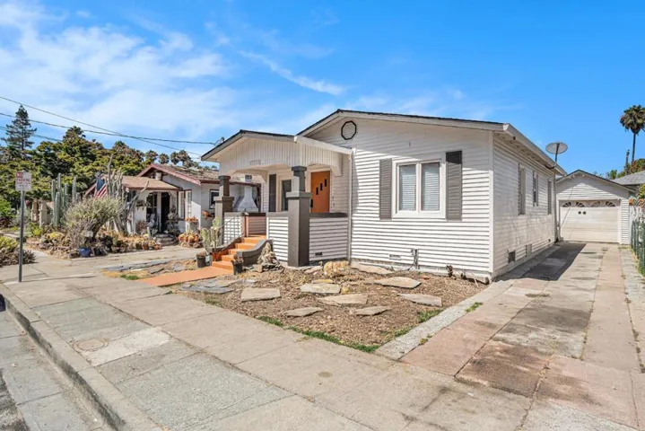 513 Arch Street, Martinez, California 94553