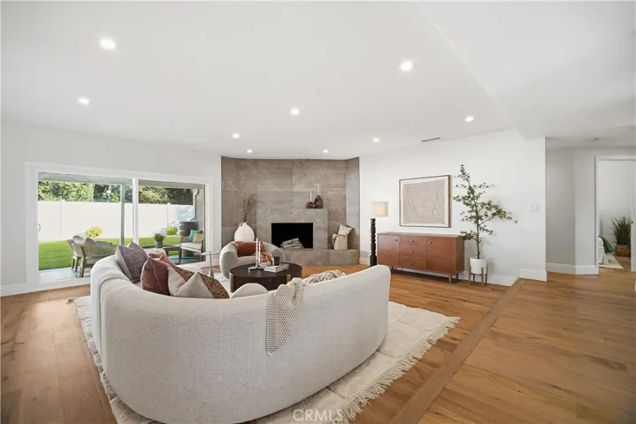 22764 Liberty Bell, Calabasas, California 91302