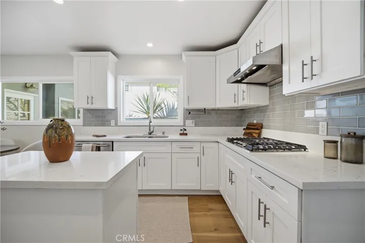 22764 Liberty Bell, Calabasas, California 91302